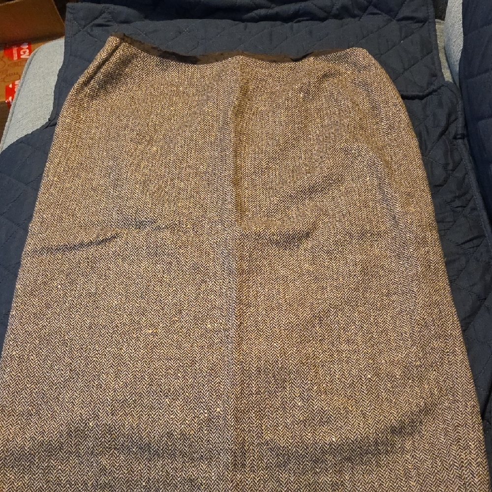 Anne Klein Brown Herringbone Pencil Skirt
